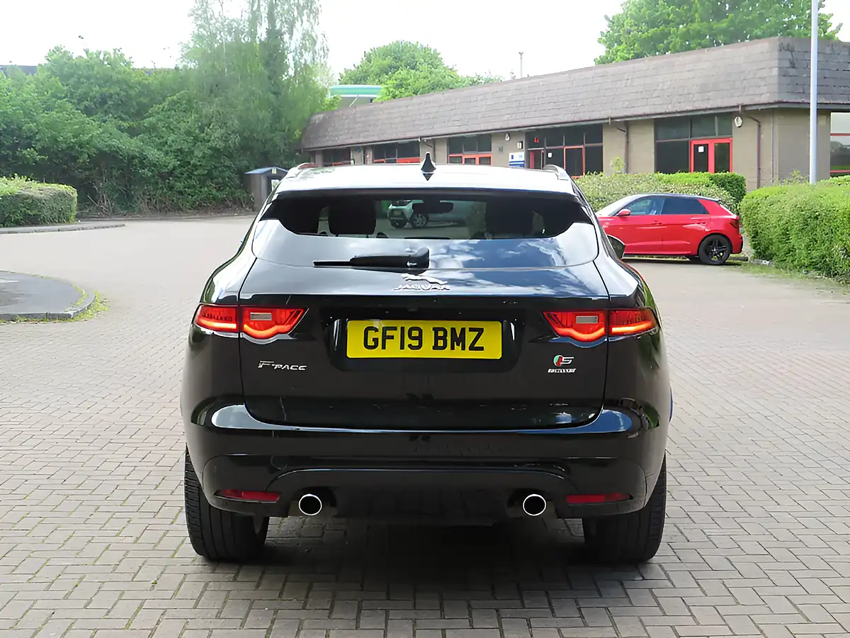 Used 2019 Jaguar F-Pace S Santorini Black - Interior and Exterior details 4