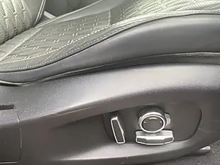 Used 2019 Jaguar F-Pace Svr Quickshift Red - Interior and Exterior details 13