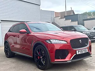 Used 2019 Jaguar F-Pace Svr Quickshift Red - Interior and Exterior details 2