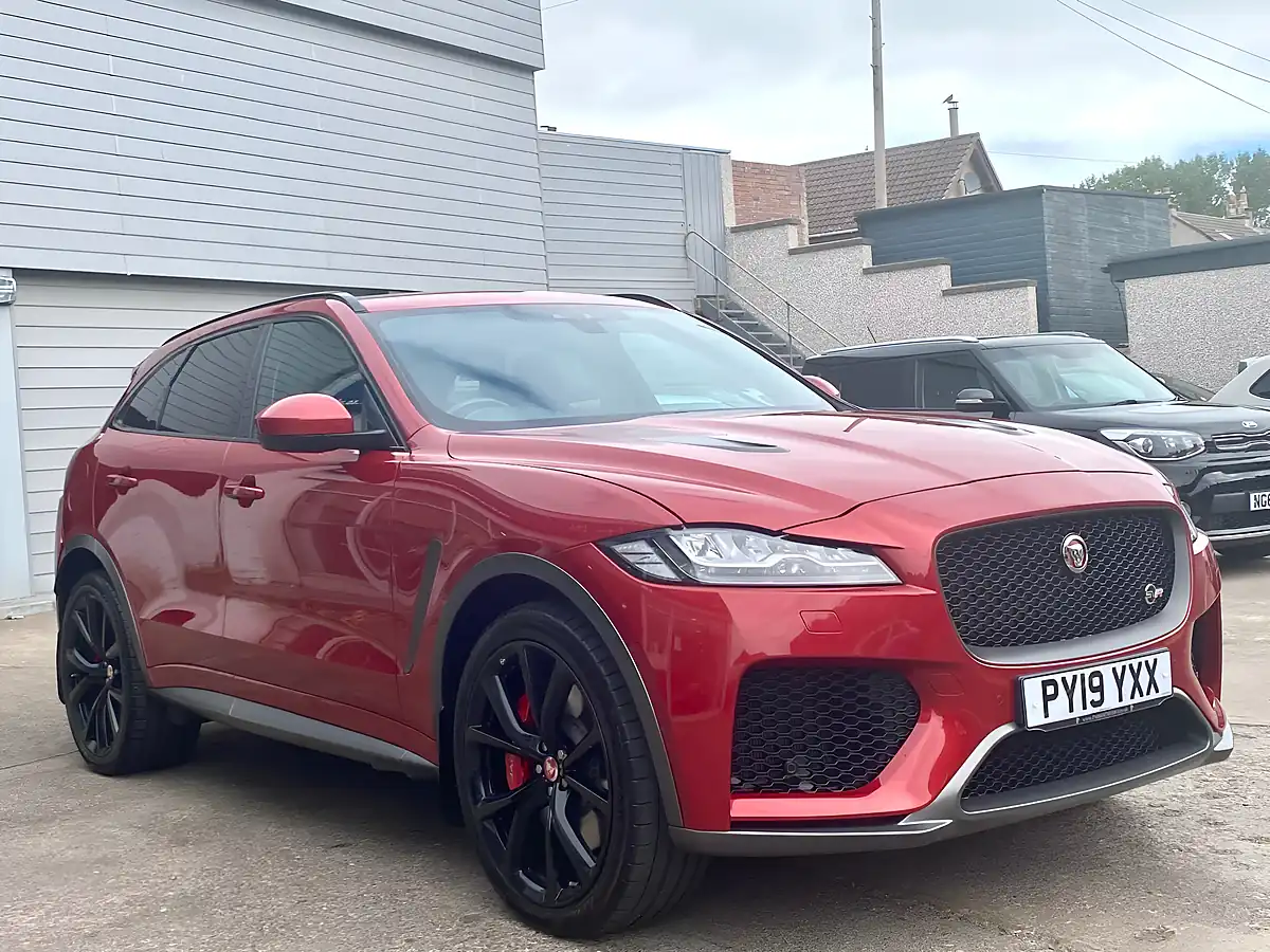 Used 2019 Jaguar F-Pace Svr Quickshift Red - Interior and Exterior details 2
