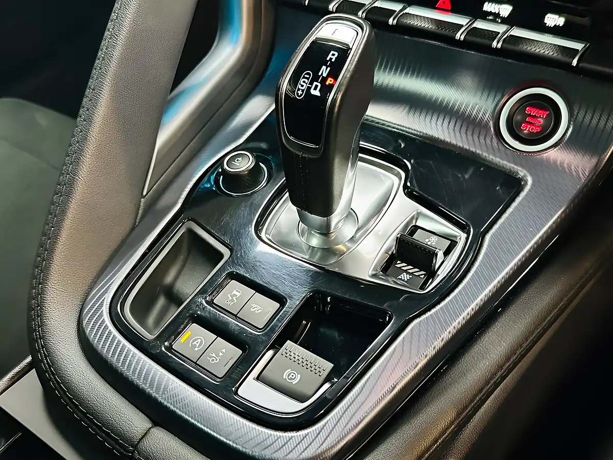 Used 2019 Jaguar F-Type R-Dynamic Red - Interior and Exterior details 19