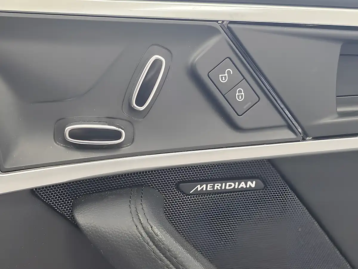 Used 2019 Jaguar F-Type R-Dynamic White - Interior and Exterior details 20