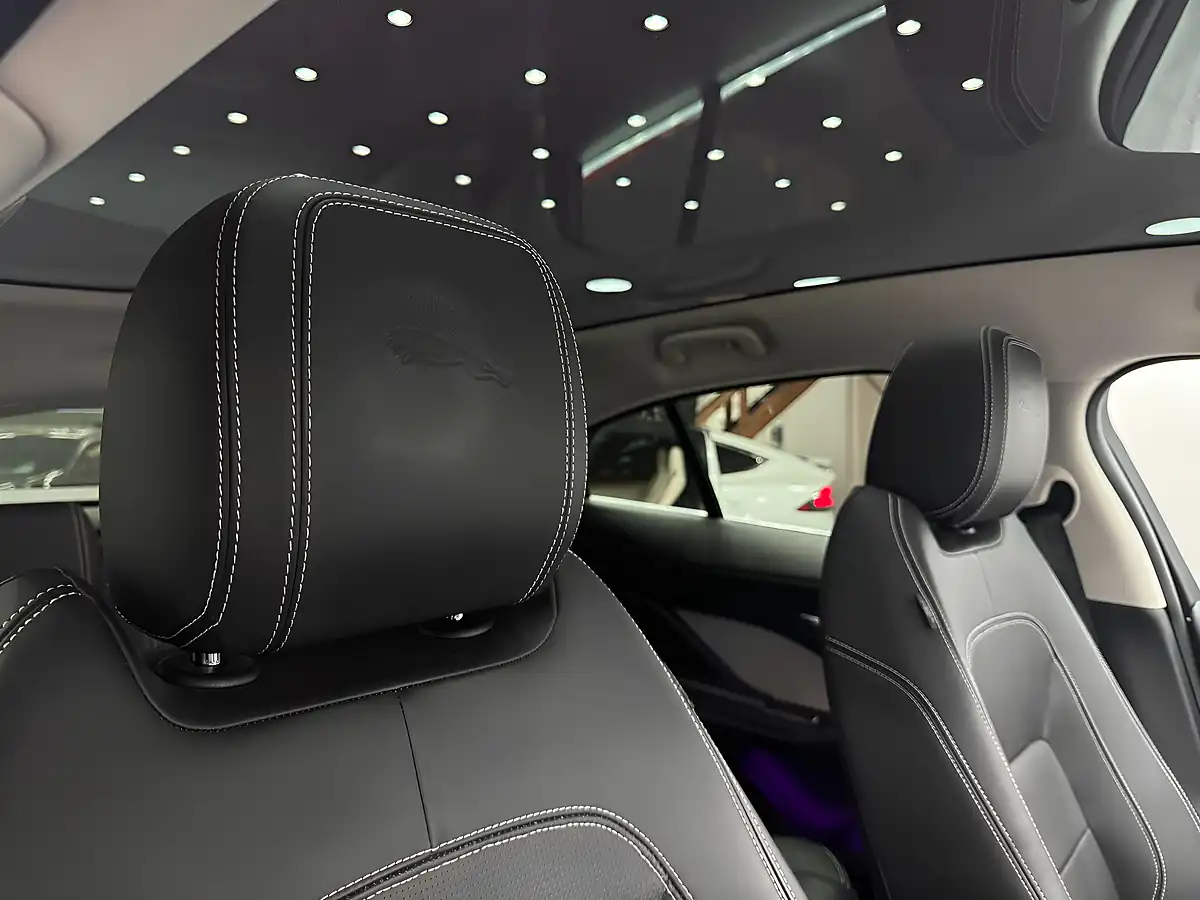 Used 2019 Jaguar I-Pace Hse Red - Interior and Exterior details 11