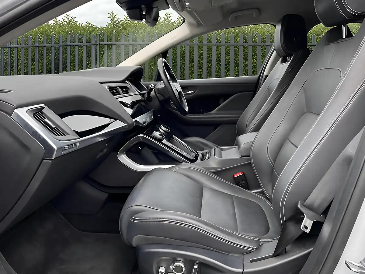 Used 2019 Jaguar I-Pace Hse White - Interior and Exterior details 14