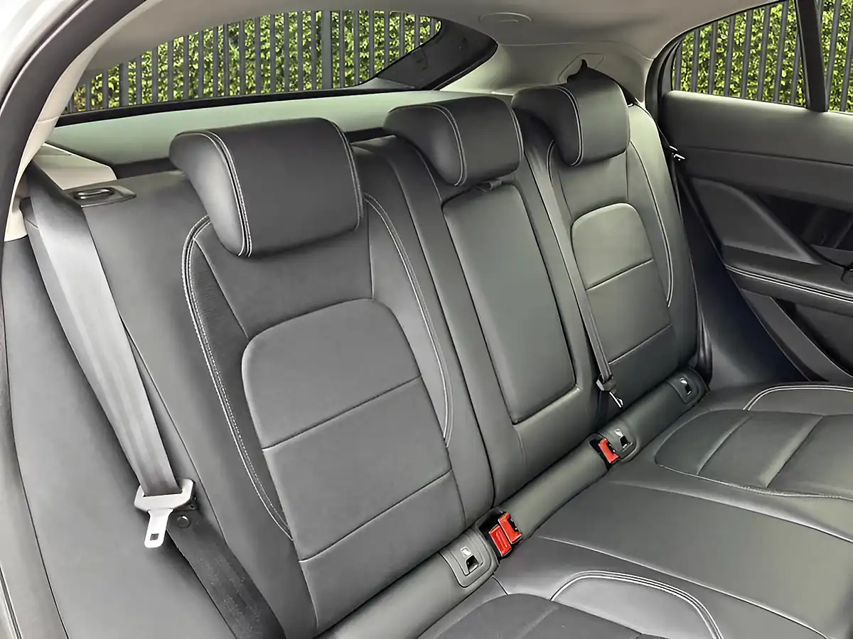 Used 2019 Jaguar I-Pace Hse White - Interior and Exterior details 15