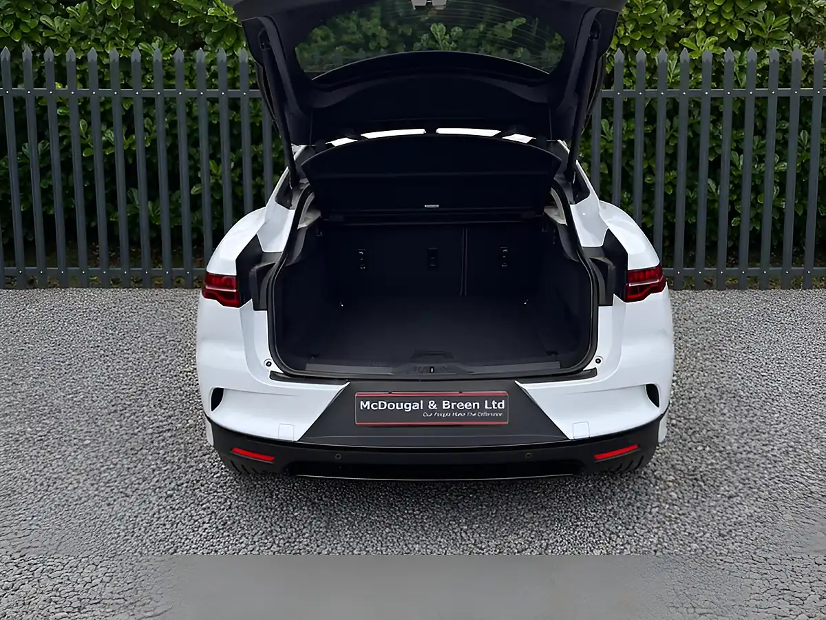 Used 2019 Jaguar I-Pace Hse White - Interior and Exterior details 20