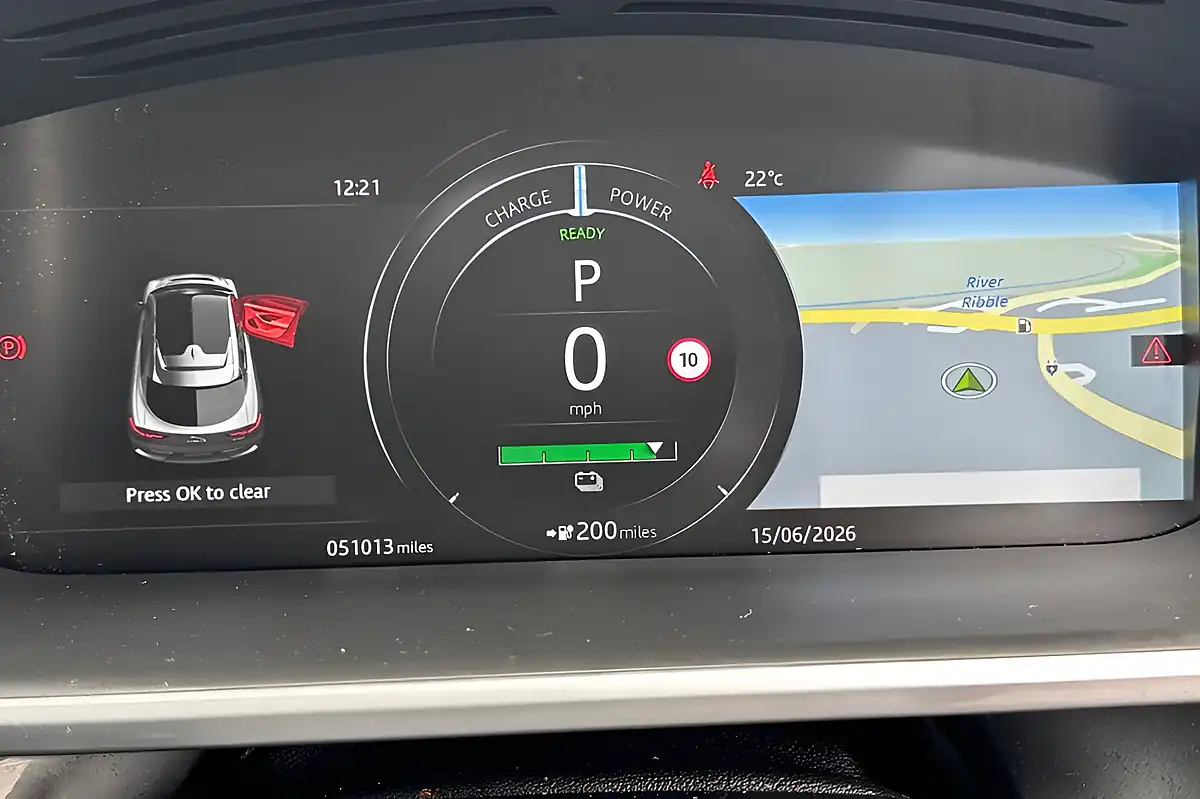 Used 2019 Jaguar I-Pace S Caesium Blue - Interior and Exterior details 14