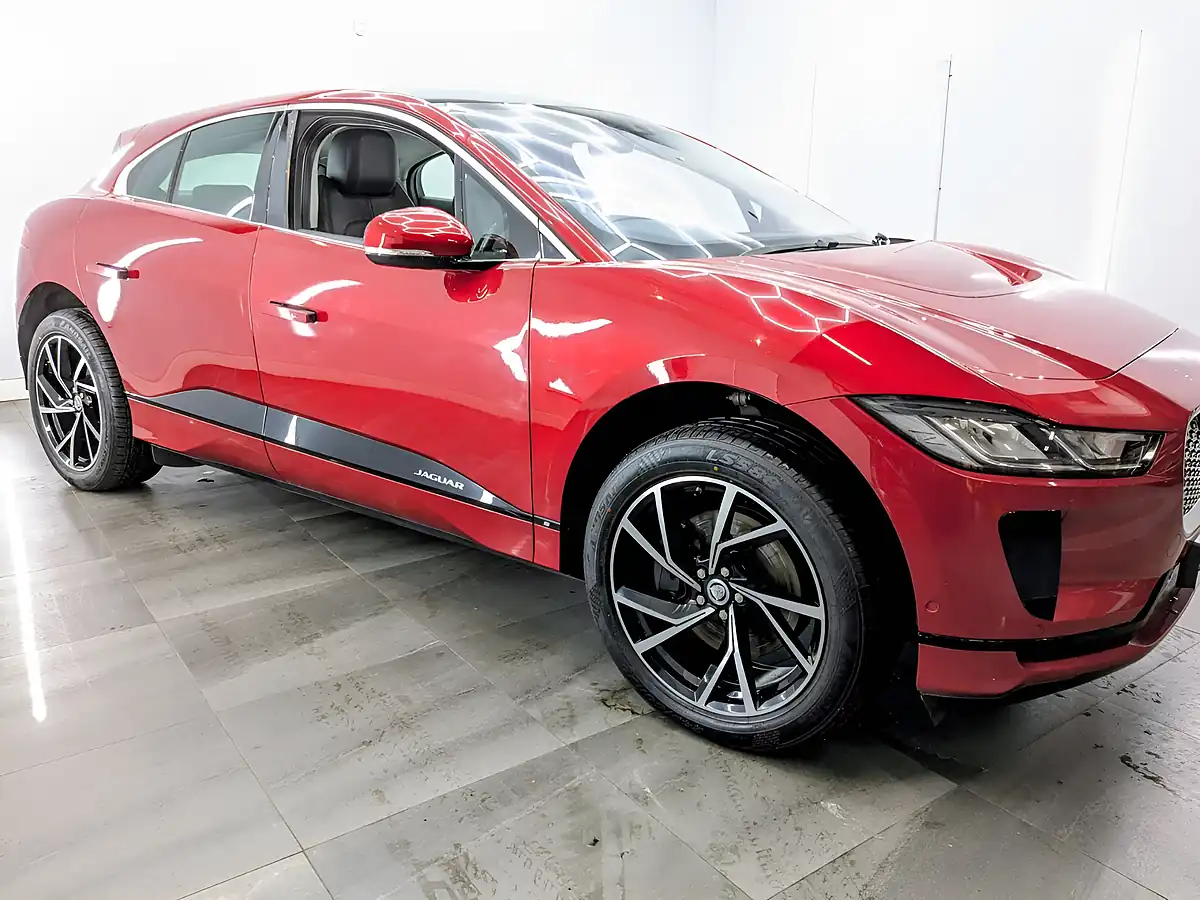 Used 2019 Jaguar I-Pace S Firenze Red - Interior and Exterior details 4