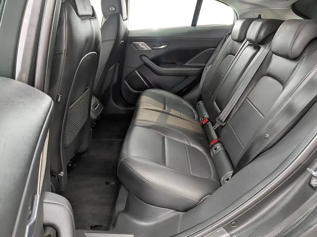 Used 2019 Jaguar I-Pace S Grey - Interior and Exterior details 11