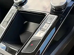 Used 2019 Jaguar I-Pace Se Black - Interior and Exterior details 10