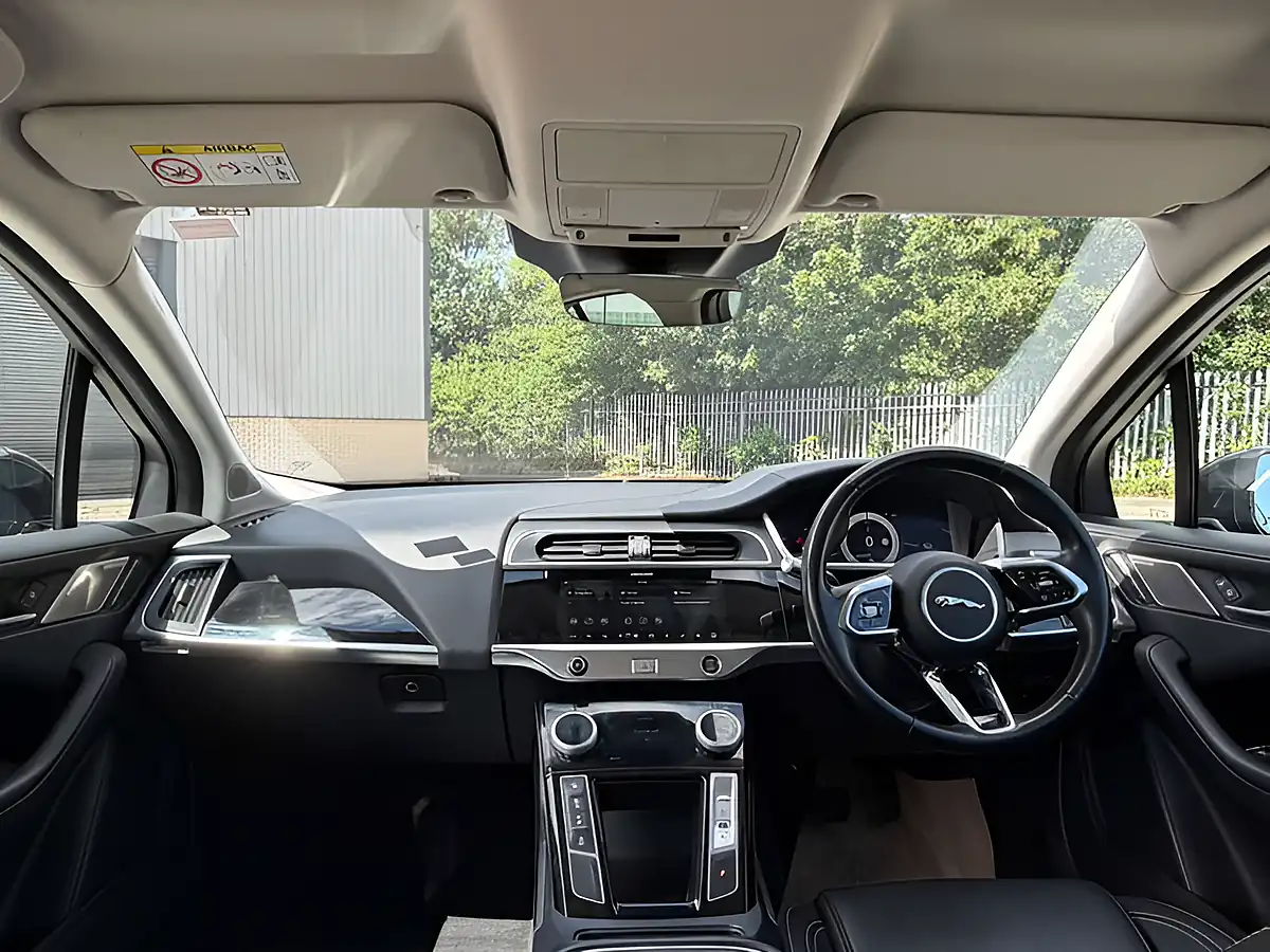 Used 2019 Jaguar I-Pace Se Black - Interior and Exterior details 17