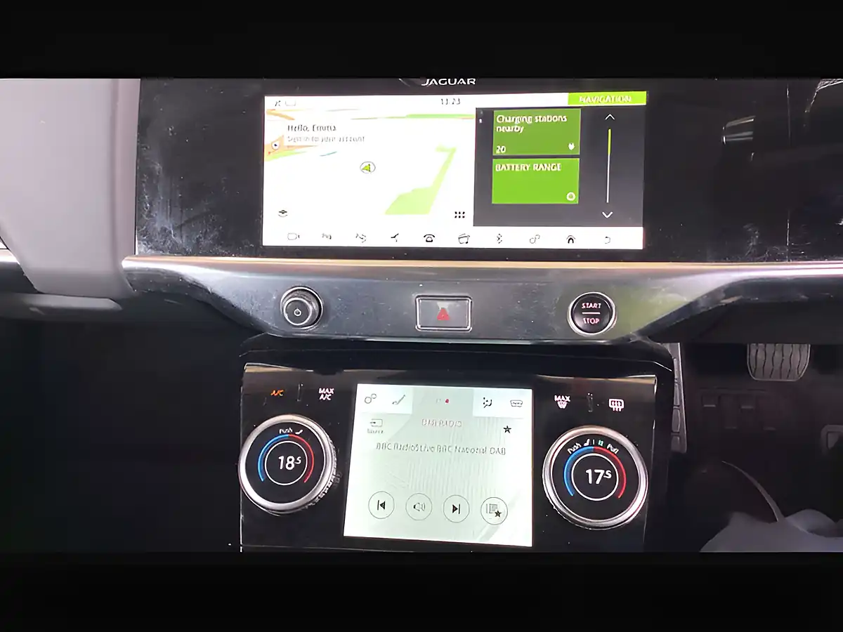 Used 2019 Jaguar I-Pace Se Fuji White - Interior and Exterior details 12