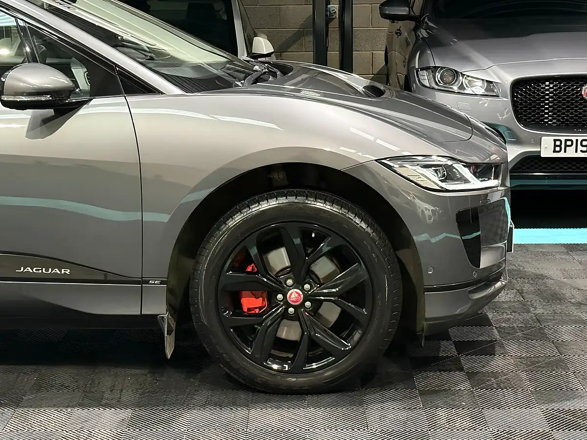 Used 2019 Jaguar I-Pace Se Grey - Interior and Exterior details 12