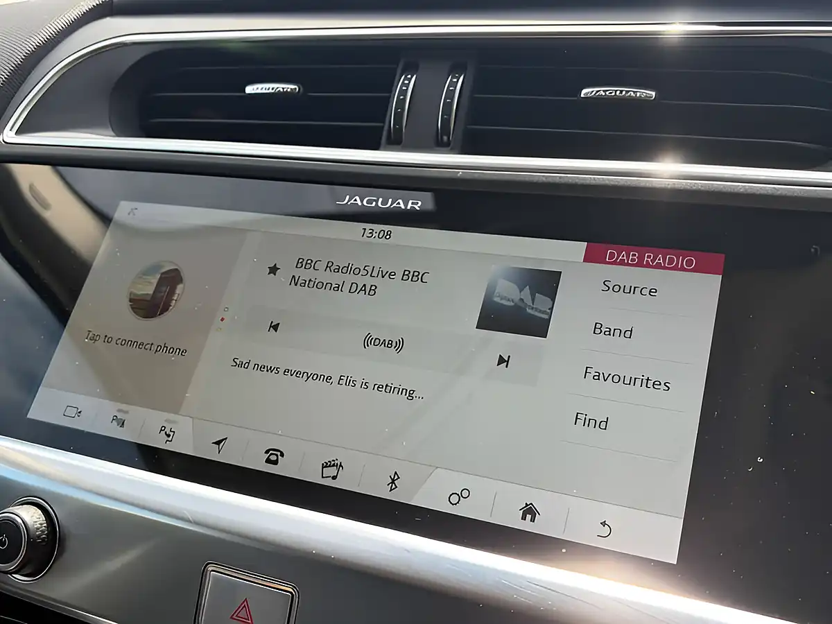 Used 2019 Jaguar I-Pace Se Grey - Interior and Exterior details 12