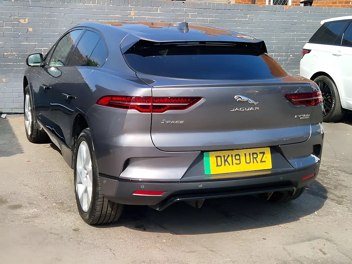 Used 2019 Jaguar I-Pace Se Grey - Interior and Exterior details 8