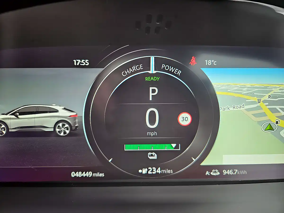 Used 2019 Jaguar I-Pace Se Grey - Interior and Exterior details 10