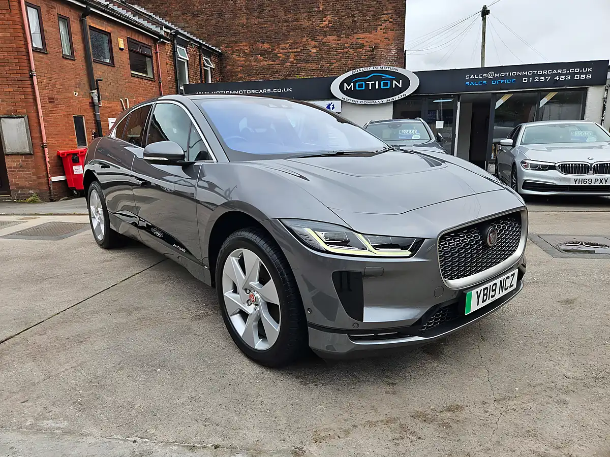Used 2019 Jaguar I-Pace Se Grey - Interior and Exterior details 17