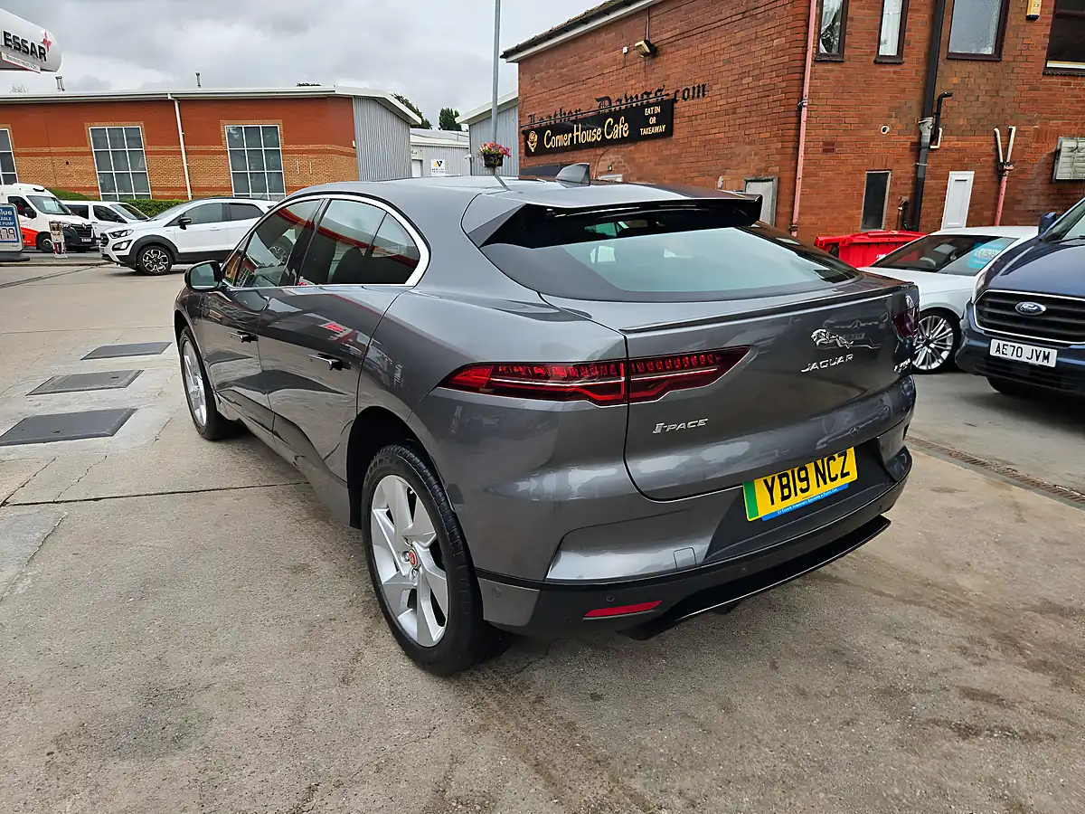 Used 2019 Jaguar I-Pace Se Grey - Interior and Exterior details 5