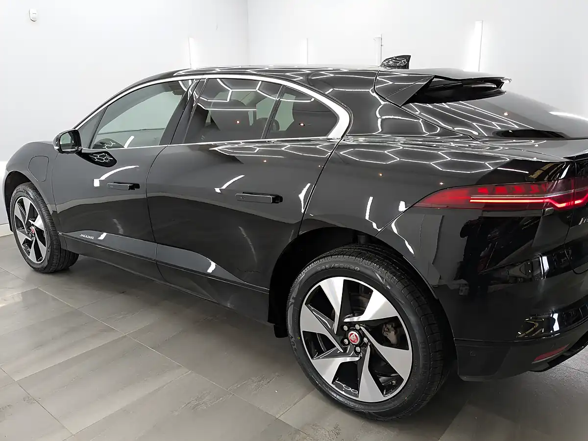 Used 2019 Jaguar I-Pace Se Narvik Black - Interior and Exterior details 5