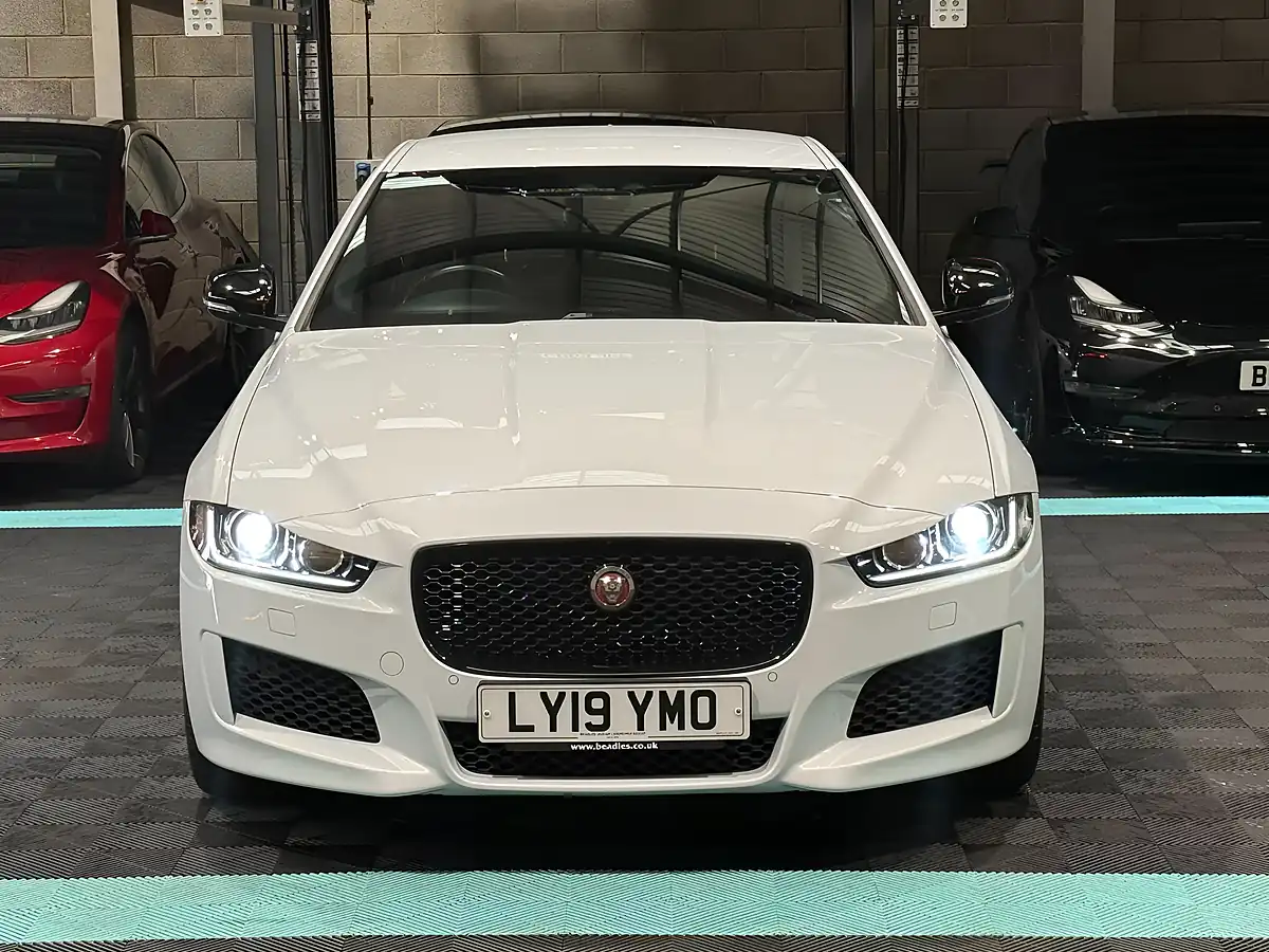 Used 2019 Jaguar Xe Landmark White - Interior and Exterior details 4