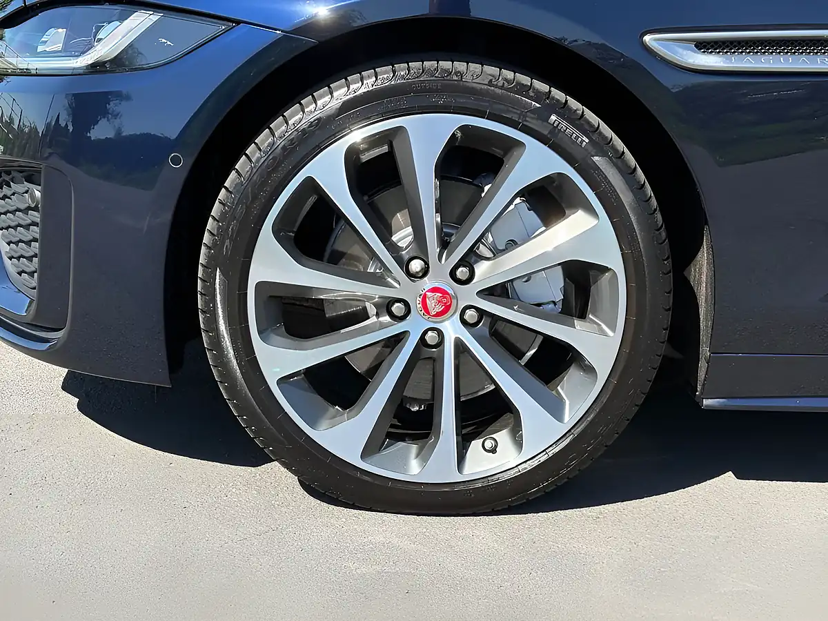Used 2019 Jaguar Xe R-Dynamic Hse Blue - Interior and Exterior details 13