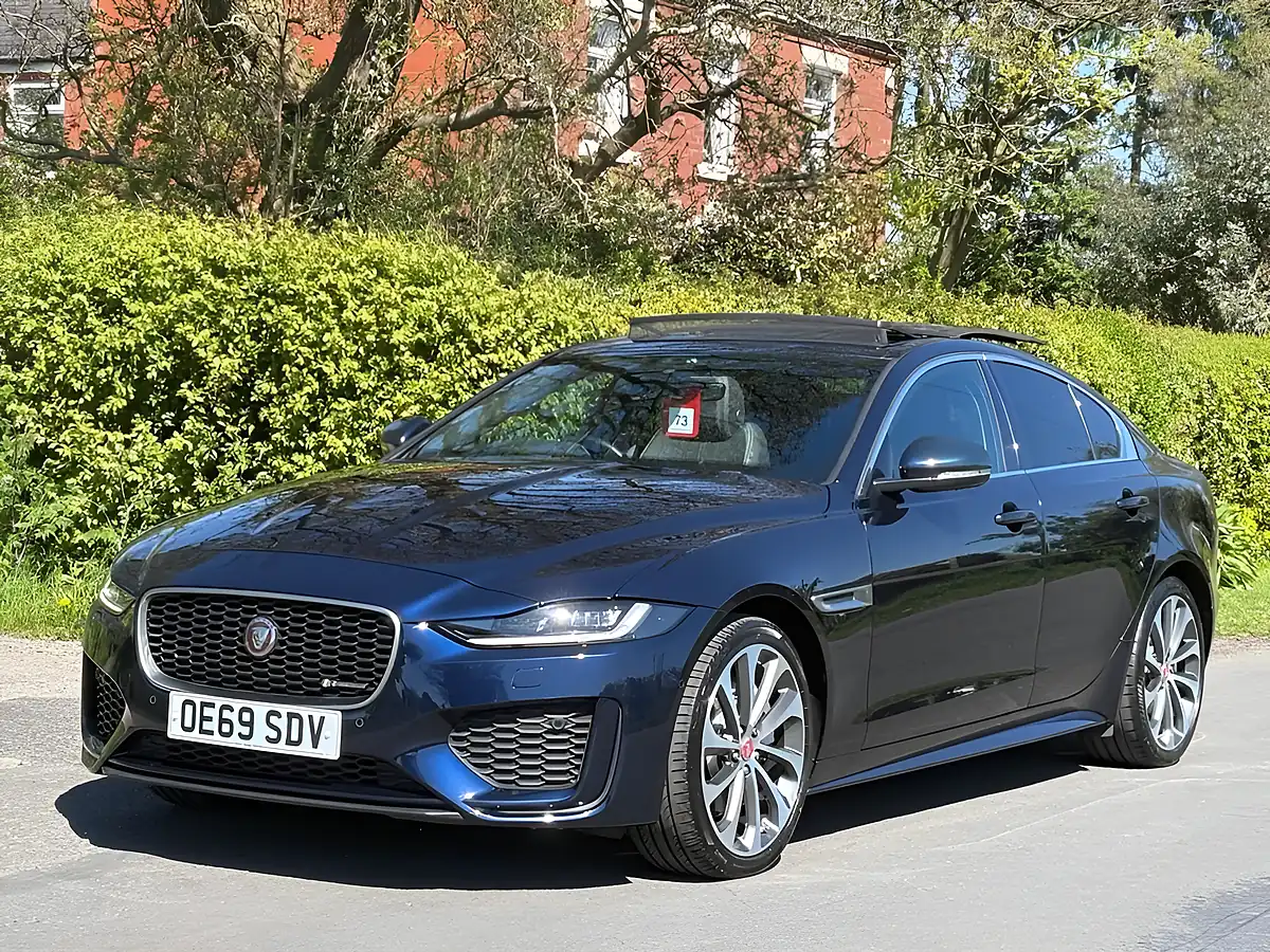 Used 2019 Jaguar Xe R-Dynamic Hse Blue - Interior and Exterior details 3
