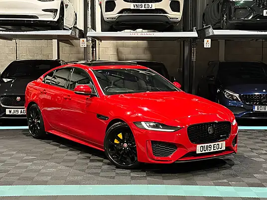 2019 Jaguar XE R-Dynamic HSE D180