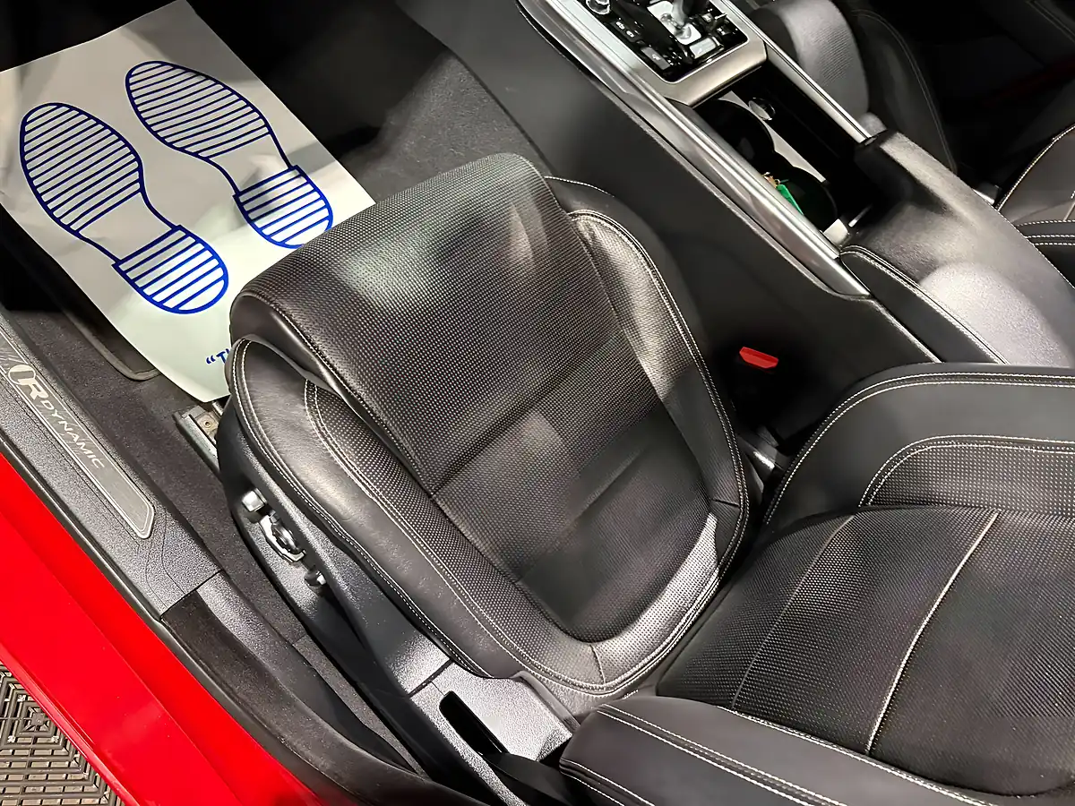Used 2019 Jaguar Xe R-Dynamic Hse Red - Interior and Exterior details 15
