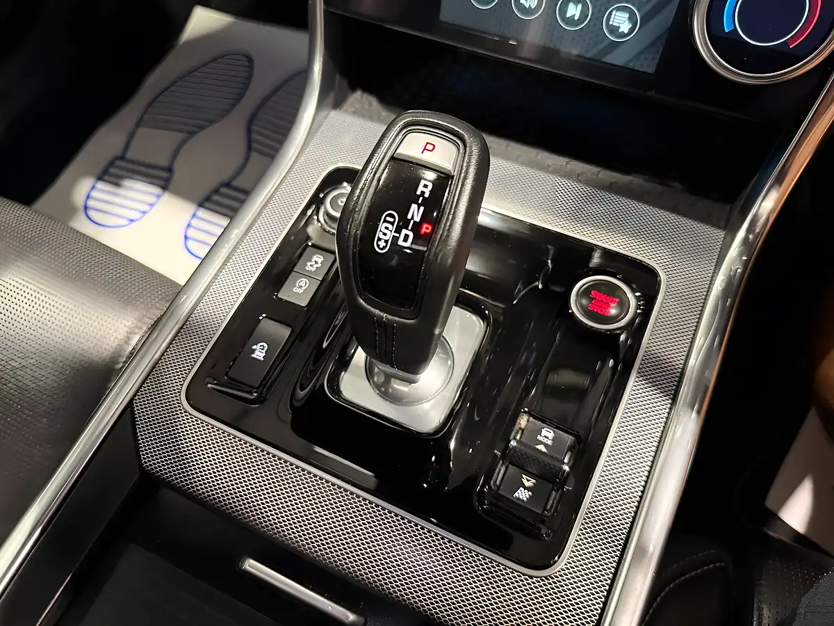 Used 2019 Jaguar Xe R-Dynamic Hse Red - Interior and Exterior details 19