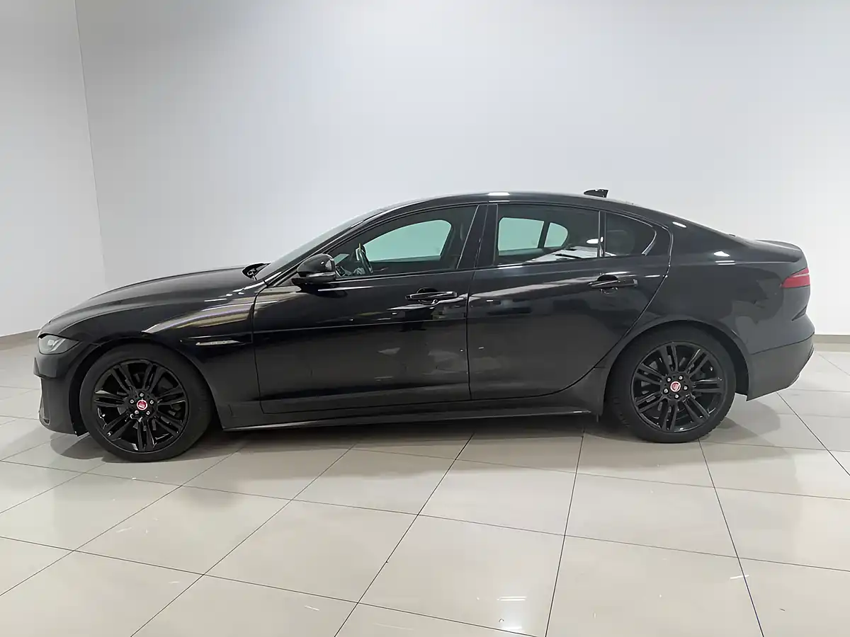 Used 2019 Jaguar Xe R-Dynamic S Black - Interior and Exterior details 7