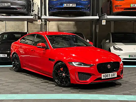 2019 Jaguar XE R-Dynamic S P250i