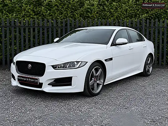 2019 Jaguar XE 2.0i R-Sport