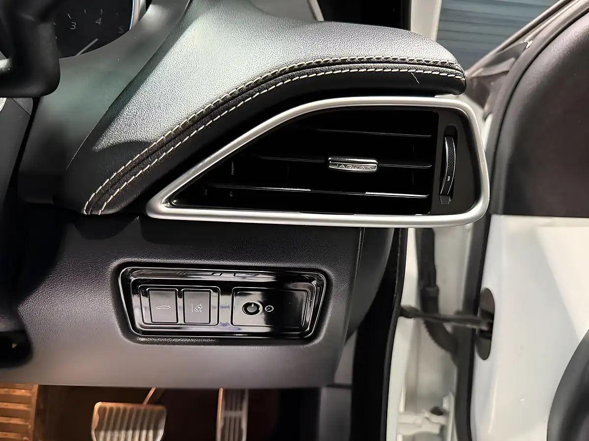 Used 2019 Jaguar Xe R-Sport White - Interior and Exterior details 17