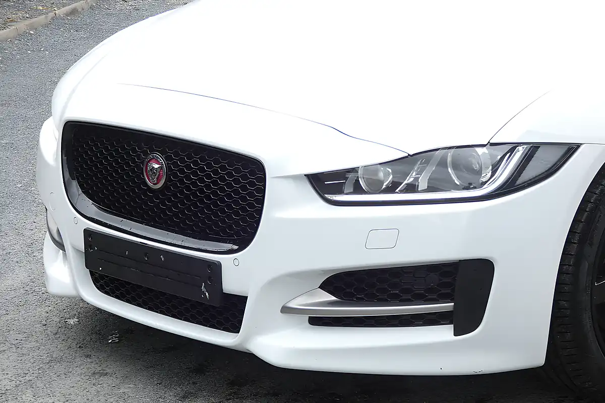 Used 2019 Jaguar Xe R-Sport White - Interior and Exterior details 6