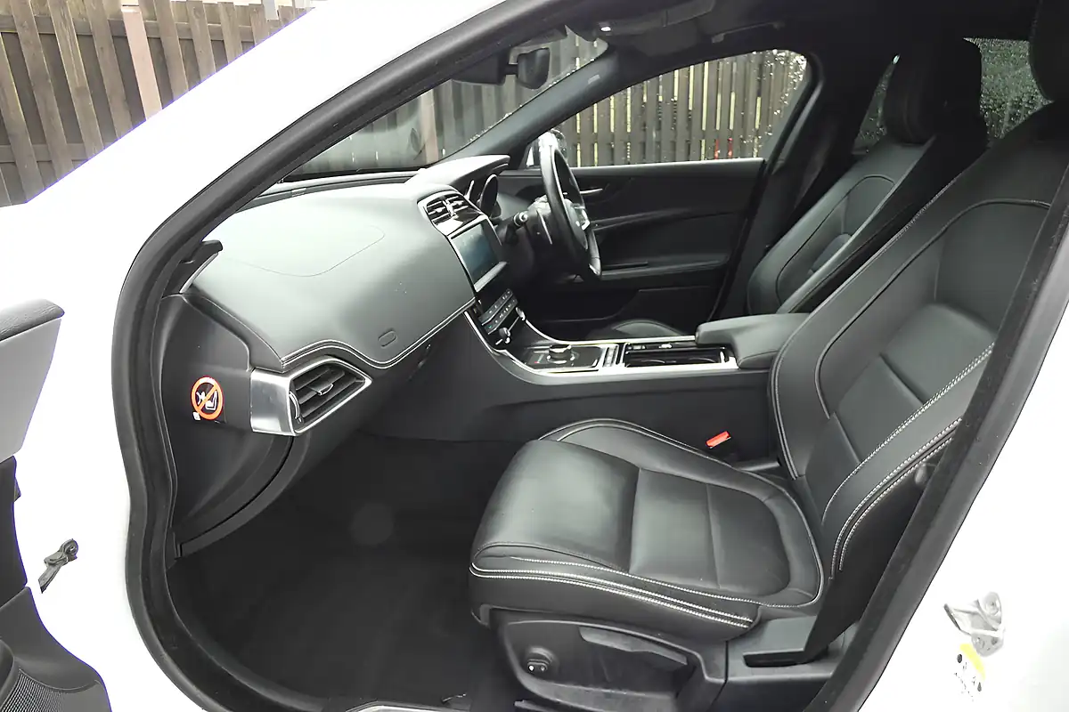 Used 2019 Jaguar Xe R-Sport White - Interior and Exterior details 8