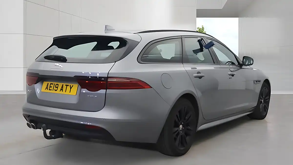 Used 2019 Jaguar Xf Chequered Flag Sportbrake Grey - Interior and Exterior details 4