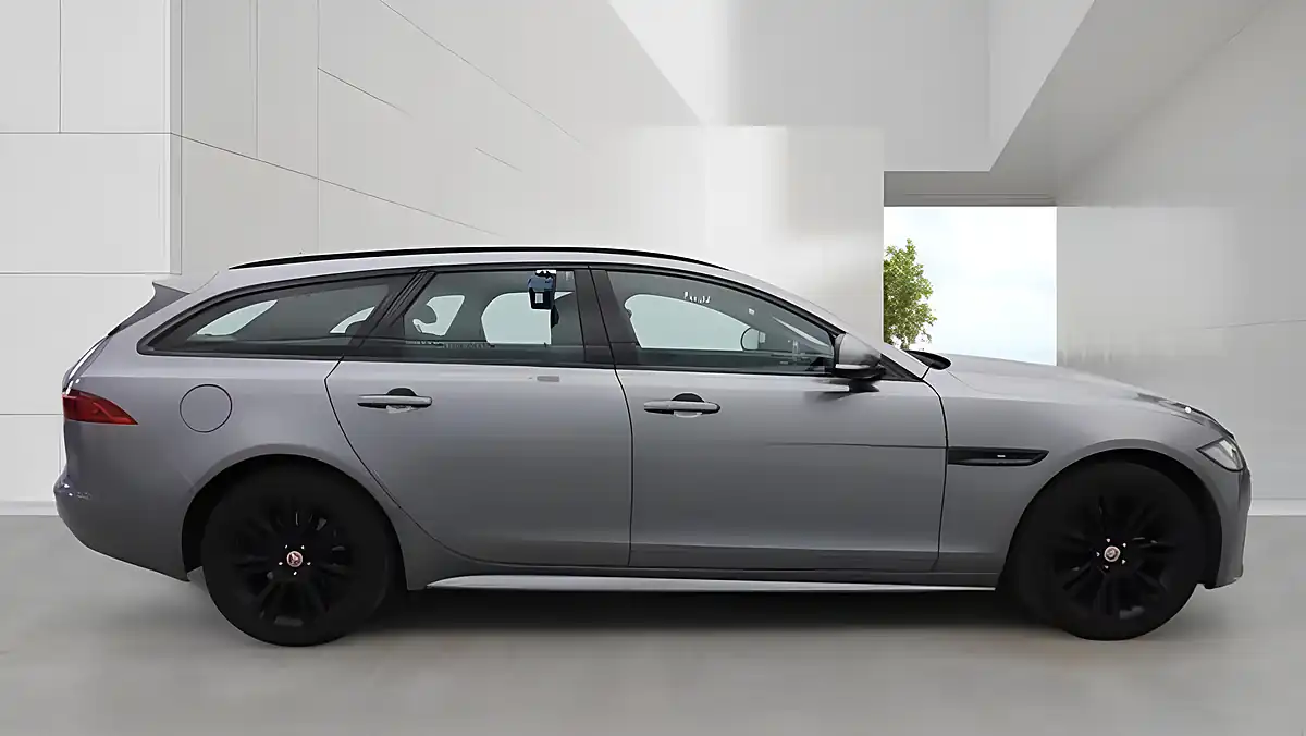 Used 2019 Jaguar Xf Chequered Flag Sportbrake Grey - Interior and Exterior details 5