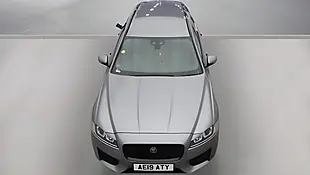 Used 2019 Jaguar Xf Chequered Flag Sportbrake Grey - Interior and Exterior details 7