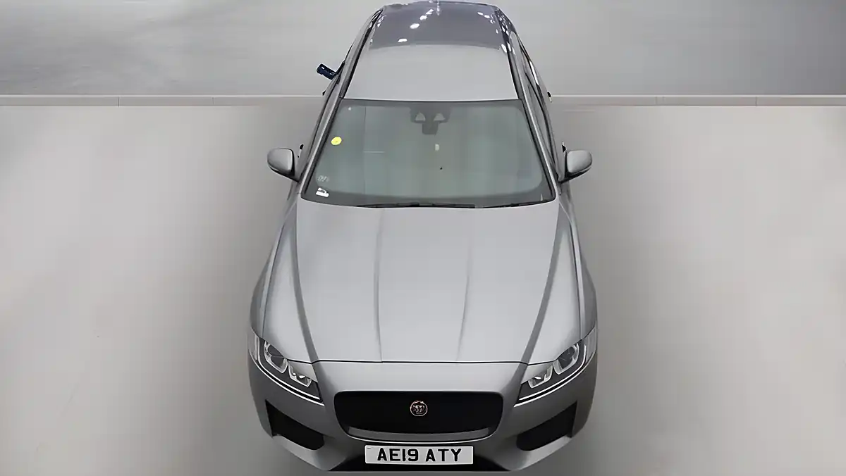 Used 2019 Jaguar Xf Chequered Flag Sportbrake Grey - Interior and Exterior details 7