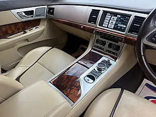 Used 2019 Jaguar Xf Portfolio Beige - Interior and Exterior details 10