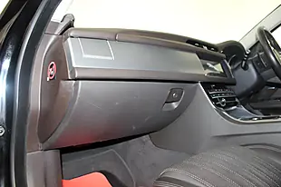 Used 2019 Jaguar Xf Portfolio Sportbrake Black - Interior and Exterior details 14