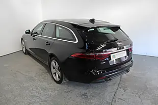 Used 2019 Jaguar Xf Portfolio Sportbrake Black - Interior and Exterior details 5