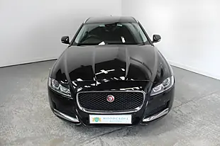 Used 2019 Jaguar Xf Portfolio Sportbrake Black - Interior and Exterior details 9