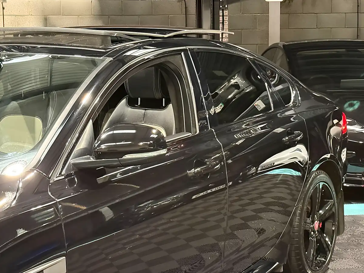 Used 2019 Jaguar Xf R-Sport Black - Interior and Exterior details 10