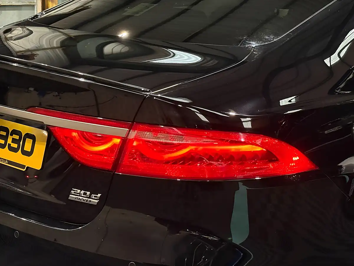 Used 2019 Jaguar Xf R-Sport Black - Interior and Exterior details 11