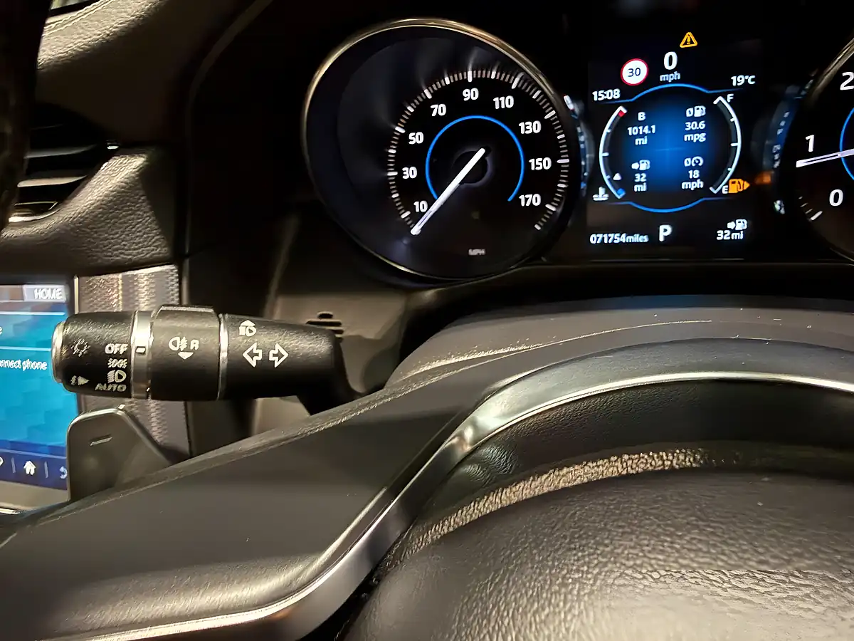 Used 2019 Jaguar Xf R-Sport Black - Interior and Exterior details 17
