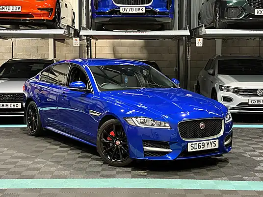 2019 Jaguar XF R-Sport 2.0d Auto