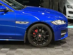 Used 2019 Jaguar Xf R-Sport Blue - Interior and Exterior details 10