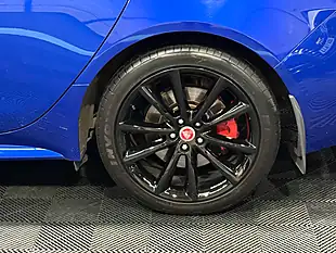 Used 2019 Jaguar Xf R-Sport Blue - Interior and Exterior details 12