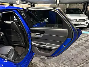 Used 2019 Jaguar Xf R-Sport Blue - Interior and Exterior details 14